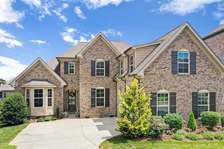 2085 Callaway Park Pl Thompsons Station, TN 37179