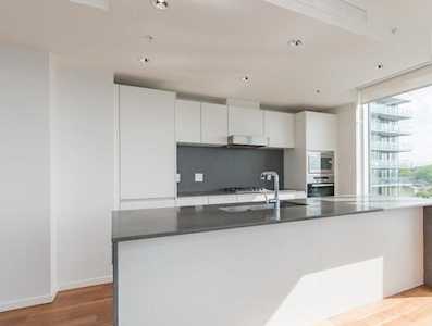 8588 Cornish Street #605 Vancouver, BC V6P 0C1
