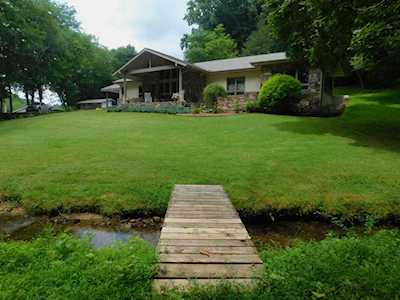 203 Bobo Hollow Rd Tullahoma, TN 37388