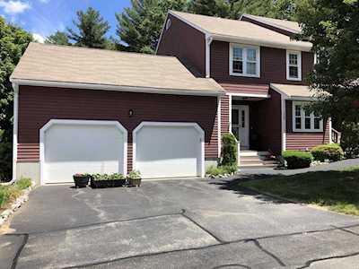 224 Laurelwood Dr #224 Hopedale, MA 01747