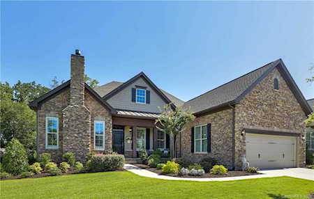15936 Vale Ridge Dr Charlotte, NC 28278