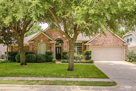 941 Water Oak Drive Grapevine, TX 76051