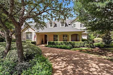3700 Kenora Ct Bee Cave, TX 78738