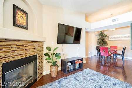 950 Seven Hills Dr #2124 Henderson, NV 89052
