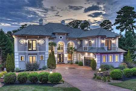 112 Camp Ln Mooresville, NC 28117
