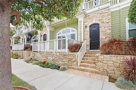 900 N Catalina Avenue Redondo Beach, CA 90277