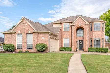 2711 Rocky Creek Drive Mansfield, TX 76063