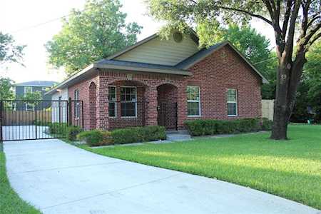 4503 Baldwin Street Dallas, TX 75210