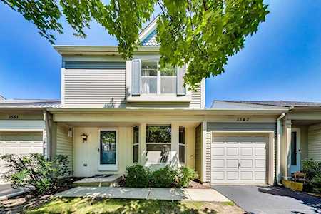 1547 N Gatewood Ave Palatine, IL 60067