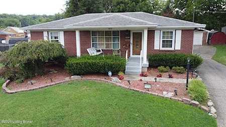 1502 Paula Ct Louisville, KY 40216