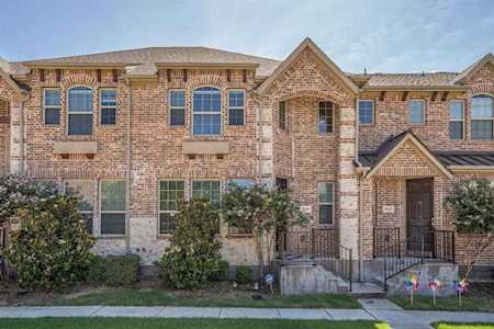 929 Shelby Lane Lewisville, TX 75056