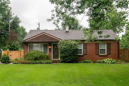 1312 Gallant Fox Run Rd Louisville, KY 40242