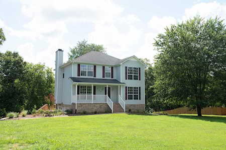 320 Lookout Dr Columbia, TN 38401