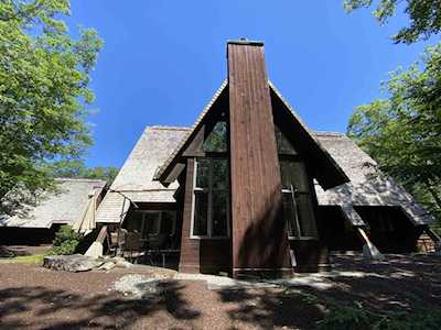 82 Oakledge Rd Sunapee, NH 03782