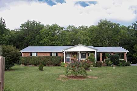114 Lee Ann Dr Shelbyville, TN 37160
