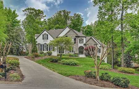 5 Carmel Ln Brentwood, TN 37027