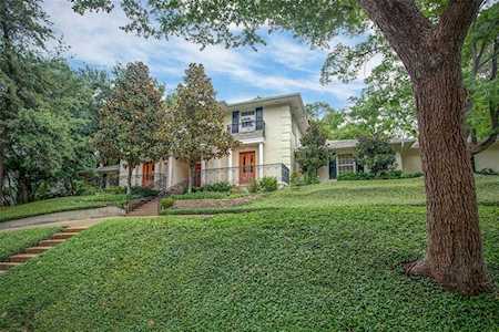 2205 Hidden Creek Road Westover Hills, TX 76107
