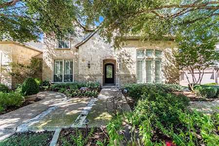 6708 Knollwood Drive Mckinney, TX 75072