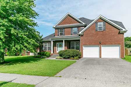 2839 Kaye Dr Thompsons Station, TN 37179