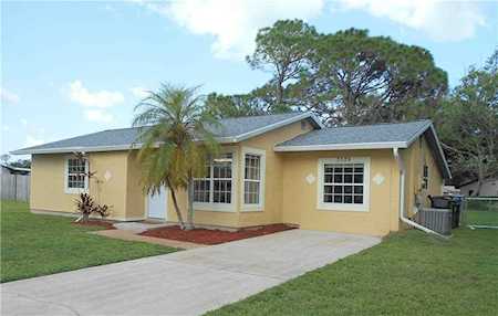 7528 Parrish St North Port, FL 34287