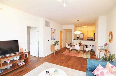 54 Rainey ST #703 Austin, TX 78701