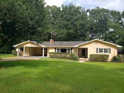 3701 Anthony Dr Tallahassee, FL 32309