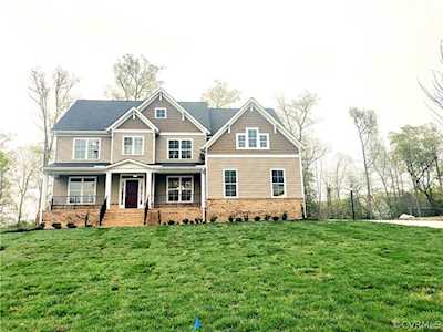 11607 Sinker Creek Dr Chester, VA 23836