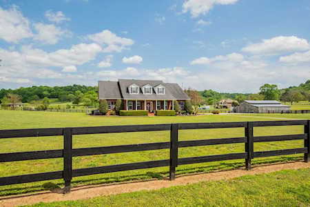 1836 Cayce Springs Rd Thompsons Station, TN 37179