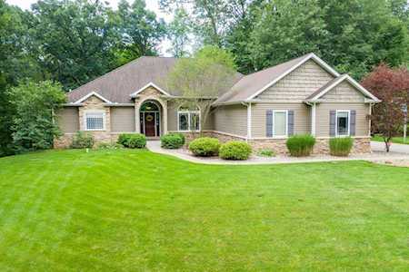 21962 Alpine Ridge Drive South Bend, IN 46628
