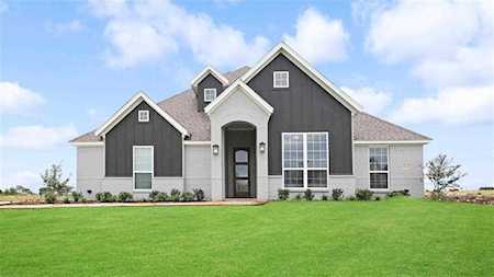 1113 Heritage Drive Justin, TX 76247