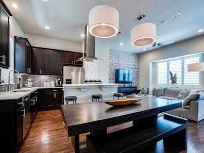 5820 Bryan Parkway #30 Dallas, TX 75206