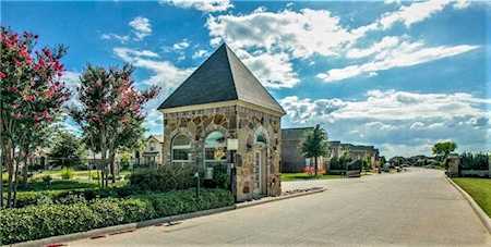 5120 Bluewater Drive Frisco, TX 75036
