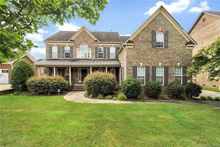 1115 Crooked River Dr Waxhaw, NC 28173