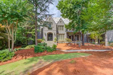 929 Middle Fork Trl Suwanee, GA 30024