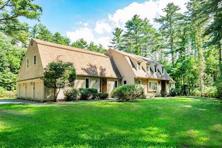 15 Arrowhead Farm Rd Boxford, MA 01921