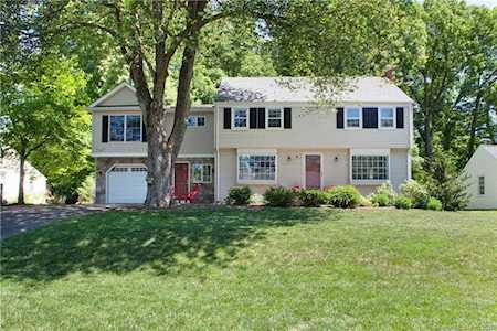 116 Richmond Lane West Hartford, CT 06117