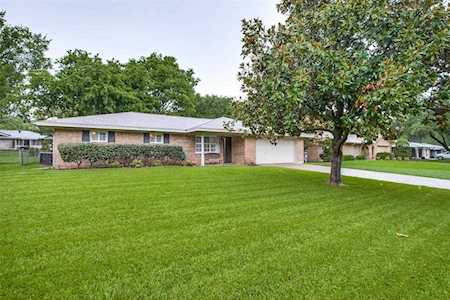 520 Oakridge Drive Corsicana, TX 75110