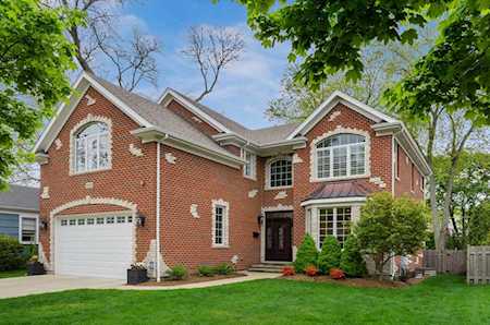 1133 Greenbriar Ln Northbrook, IL 60062