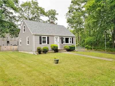 103 Everglade Ave Warwick, RI 02886