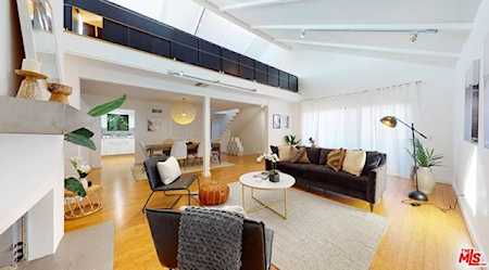 1833 11th Street #106 Santa Monica, CA 90404