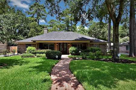 6602 Pebble Beach Dr Houston, TX 77069