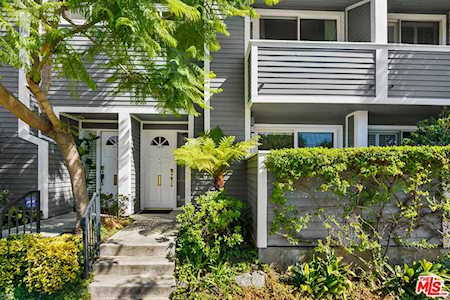 11670 Missouri Avenue Los Angeles, CA 90025