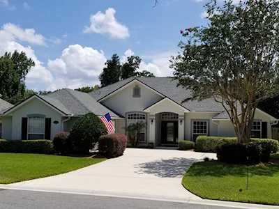 1815 Sentry Oak Ct Fleming Island, FL 32003