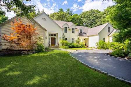 500 South Ave Weston, MA 02493