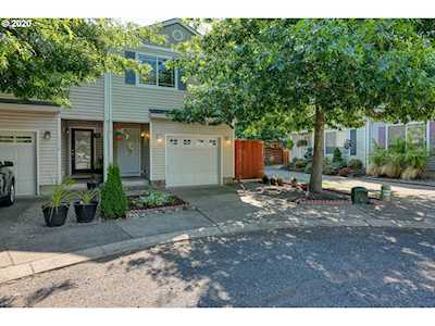 17140 SE Juliano Ct Portland, OR 97236