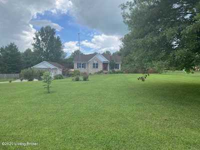 75 Loretta Dr Taylorsville, KY 40071
