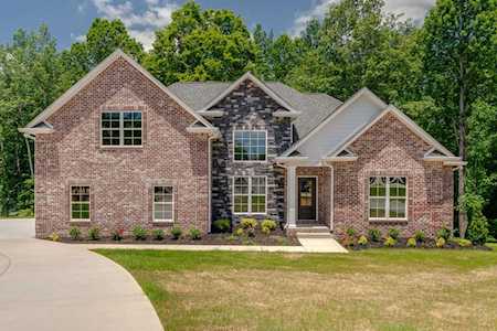 3239 Bristol Ln Greenbrier, TN 37073