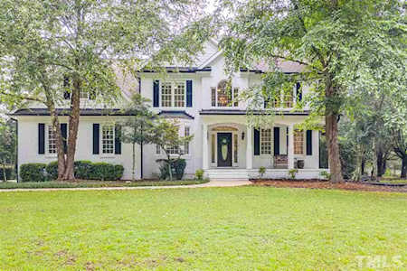 4824 Greenshadow Court Fuquay Varina, NC 27526
