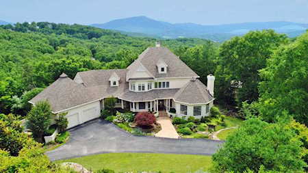 4929 Fox Ridge Roanoke, VA 24018