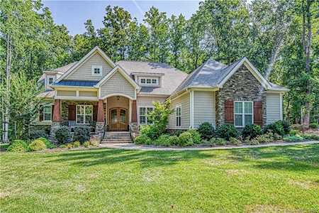 565 May Green Dr Lake Wylie, SC 29710